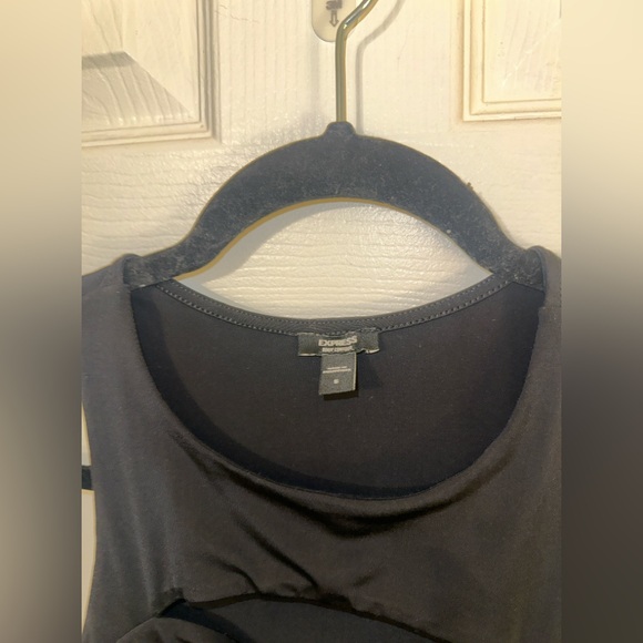 Body Contour Sleeveless High Neck Front Cutout Thong Bodysuit - Picture 6 of 12